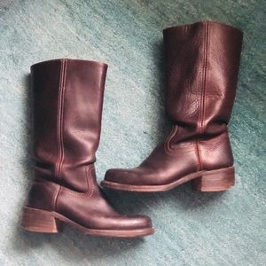 EUC Frye Campus Boots Size 9